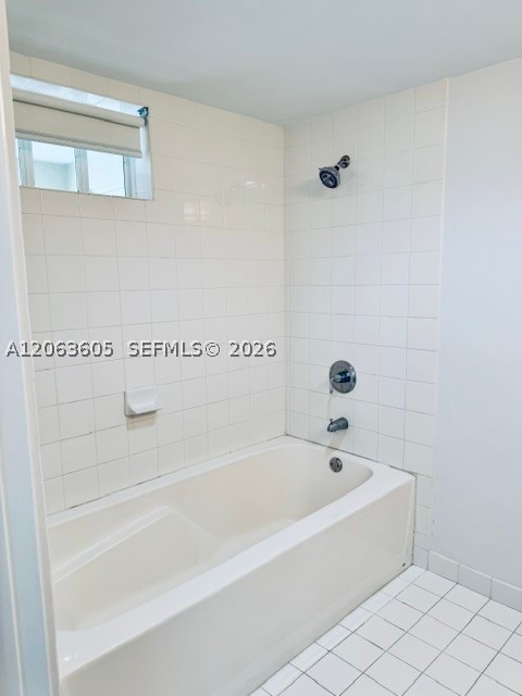 7275 Sw 90th St C413 Property Photo 9
