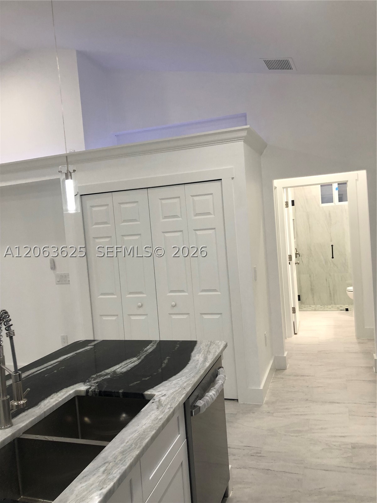 4568/4570 Golfview Blvd Property Photo 25