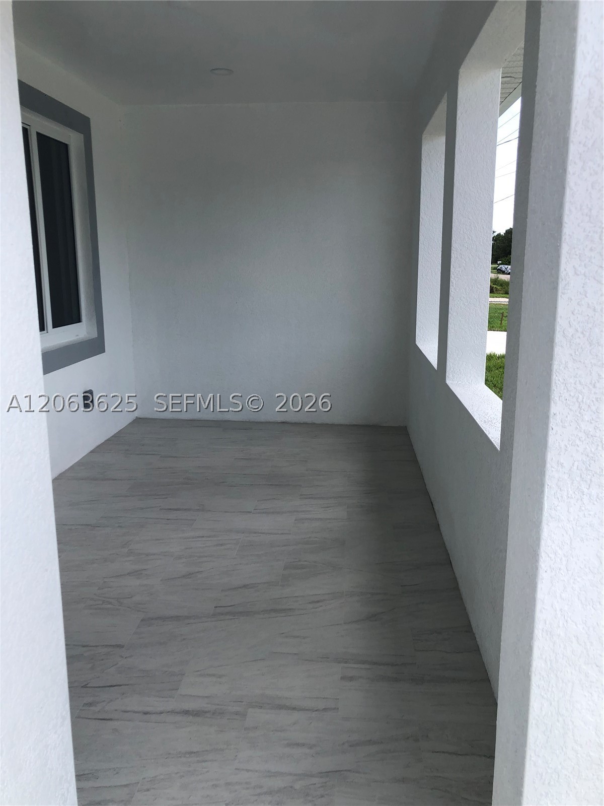 4568/4570 Golfview Blvd Property Photo 29