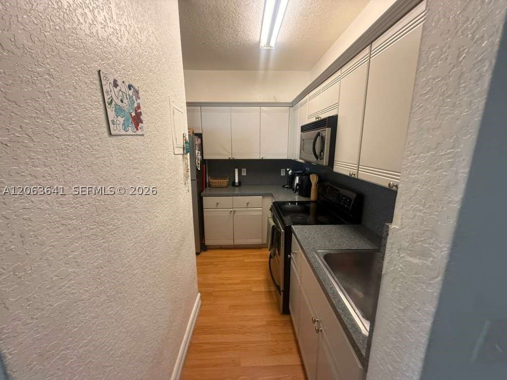 820 Euclid Ave 206 Property Photo 9