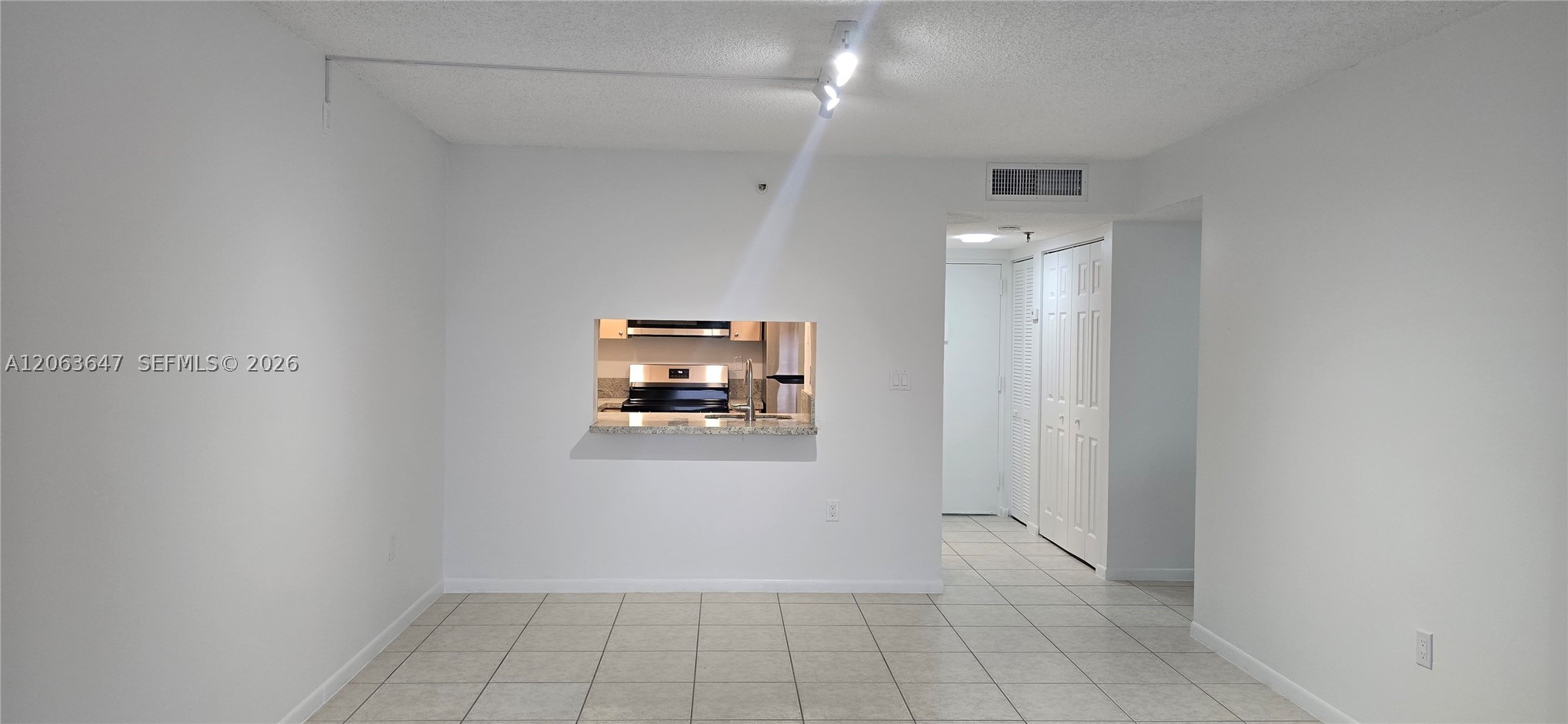 9688 Fontainebleau Blvd 404 Property Photo 4