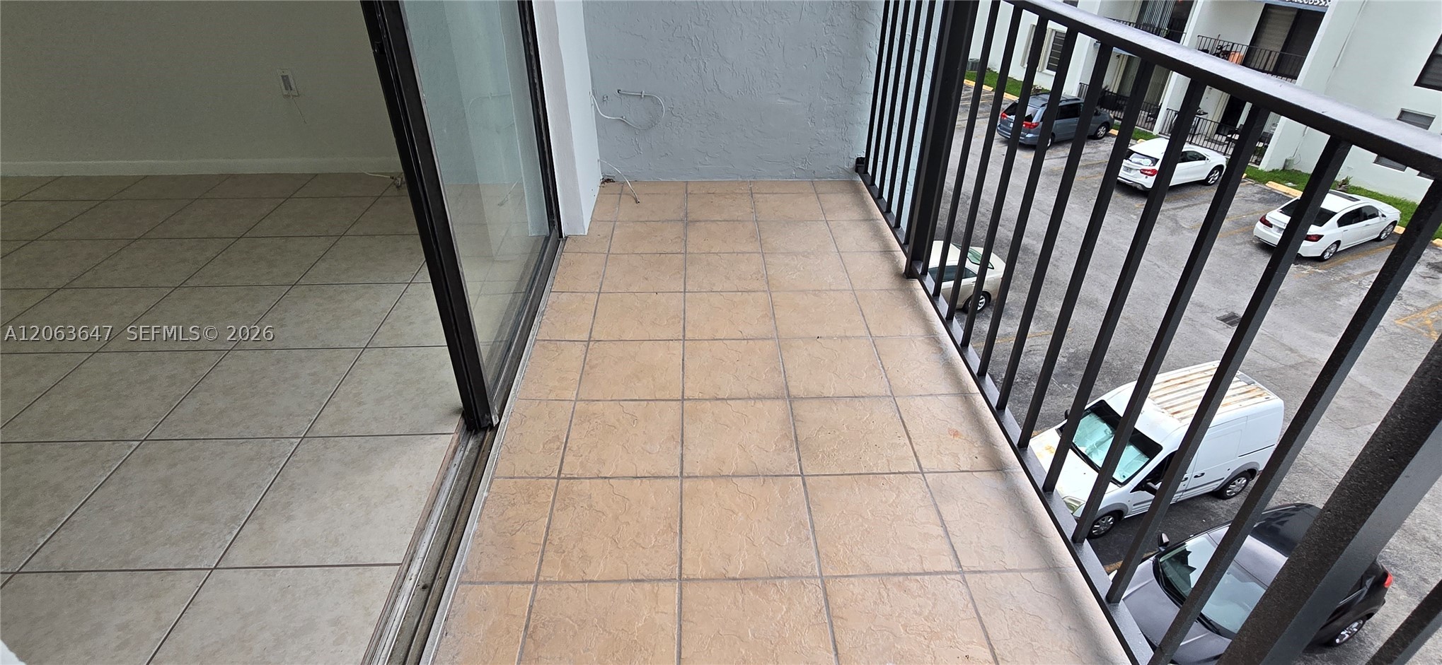 9688 Fontainebleau Blvd 404 Property Photo 8