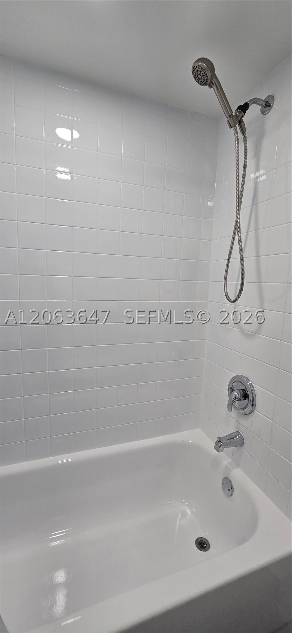 9688 Fontainebleau Blvd 404 Property Photo 13
