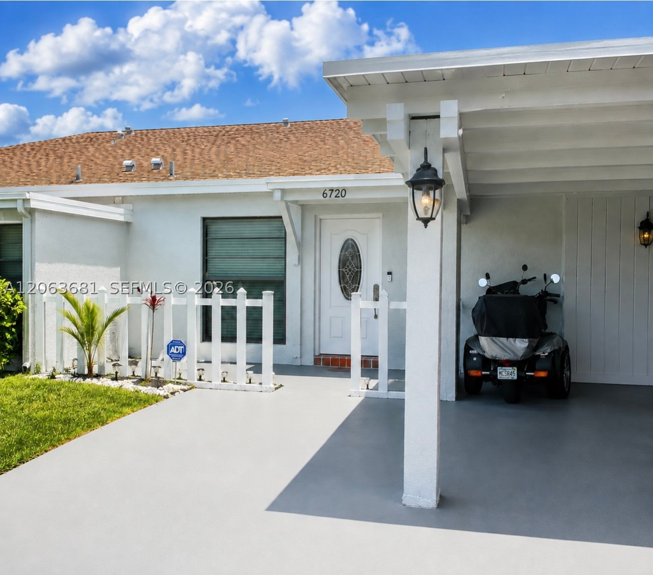 6720 Moonlit Dr Property Photo 1