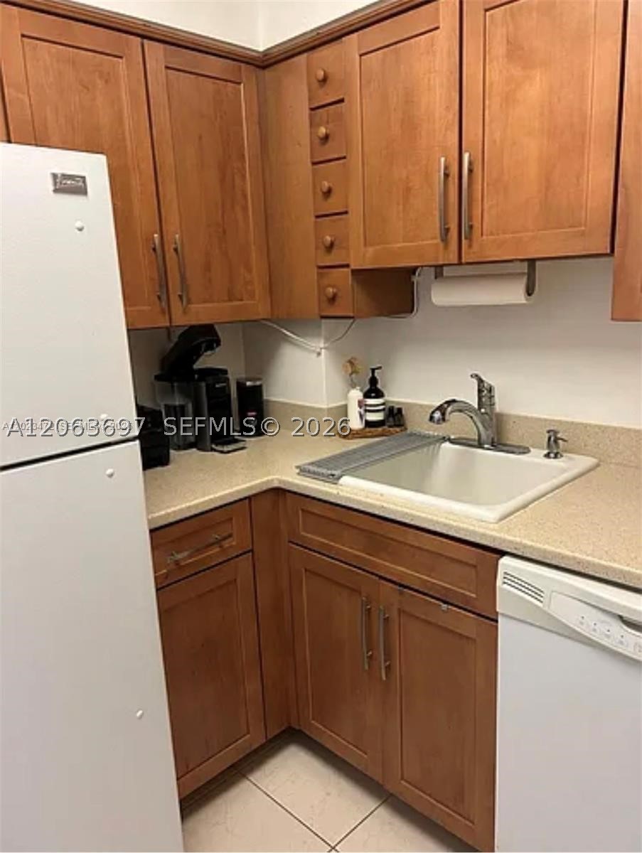 7441 Wayne Ave 14d Property Photo 12