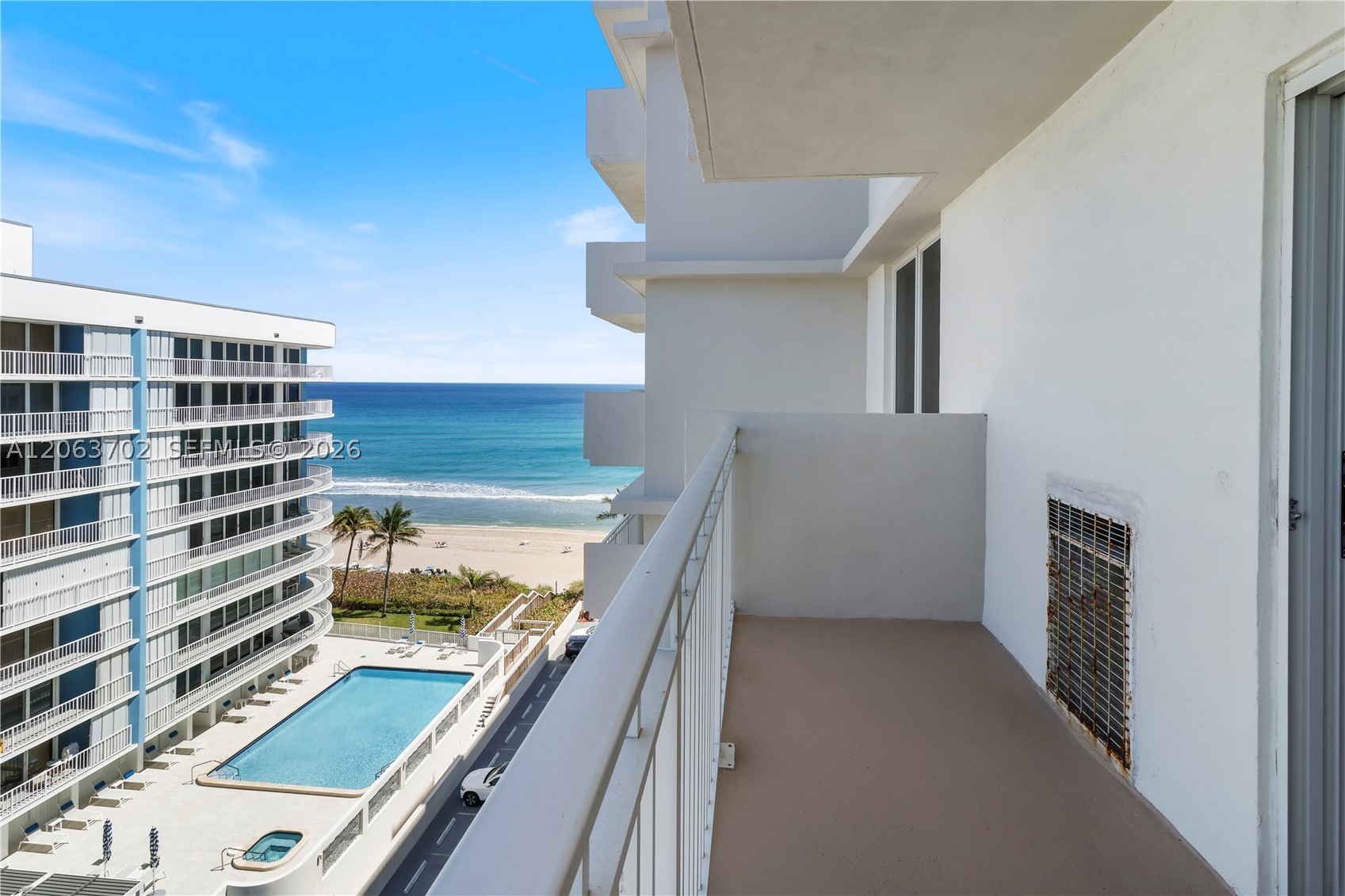 3215 S Ocean Blvd 804 Property Photo 1