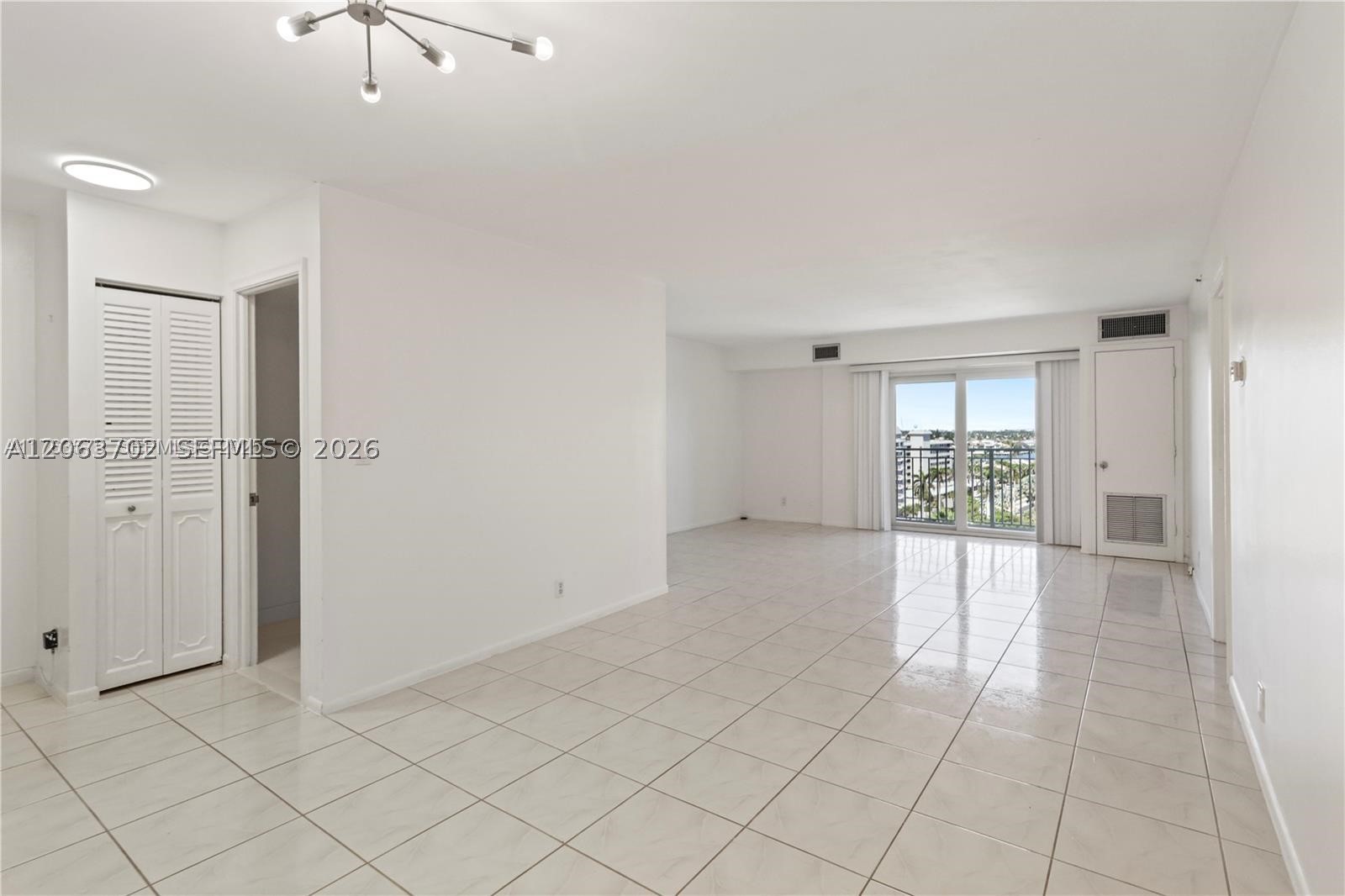 3215 S Ocean Blvd 804 Property Photo 7