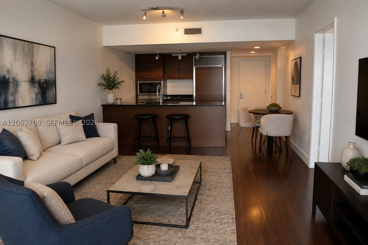 475 Brickell Ave 1814 Property Photo 15