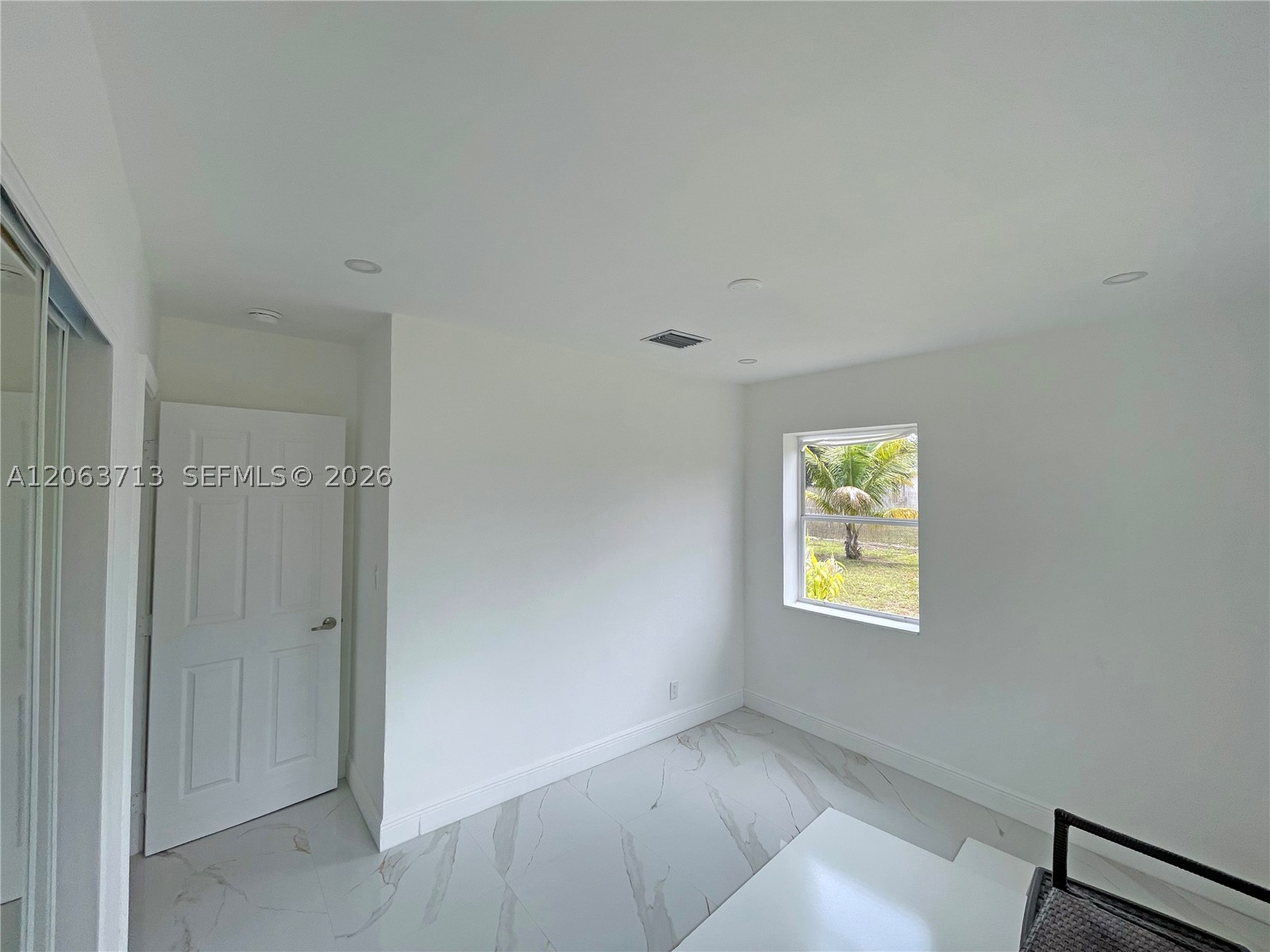 1606 Nw 12th Ave Property Photo 45