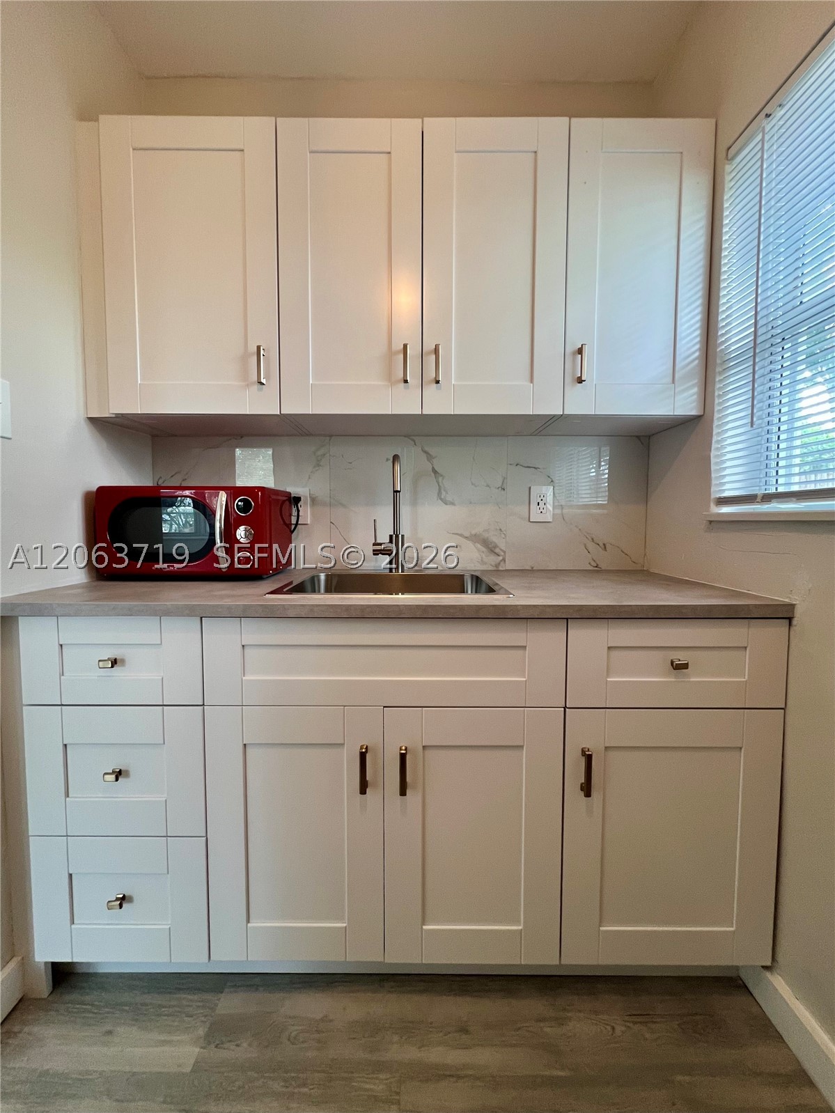 150 Ne 59th St Property Photo 14