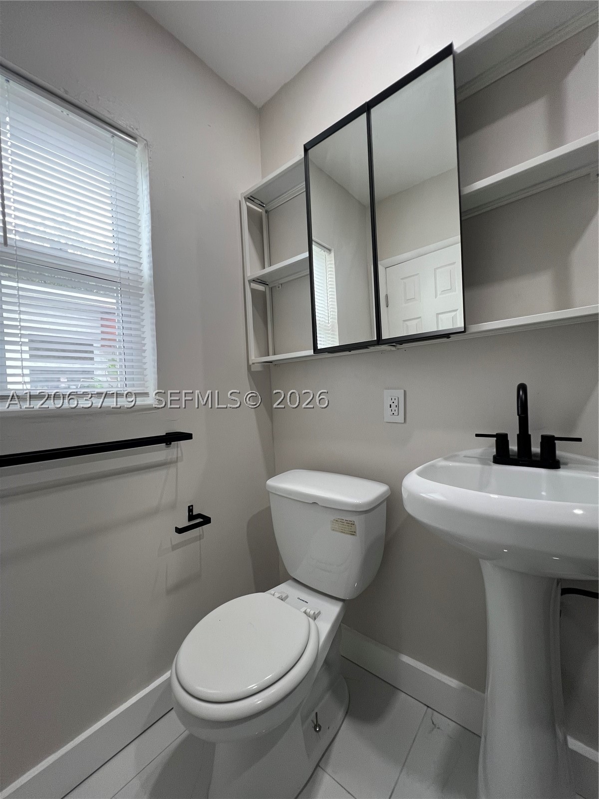 150 Ne 59th St Property Photo 29