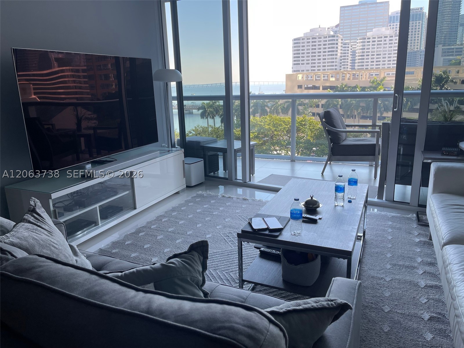 495 Brickell Ave 703 Property Photo 2