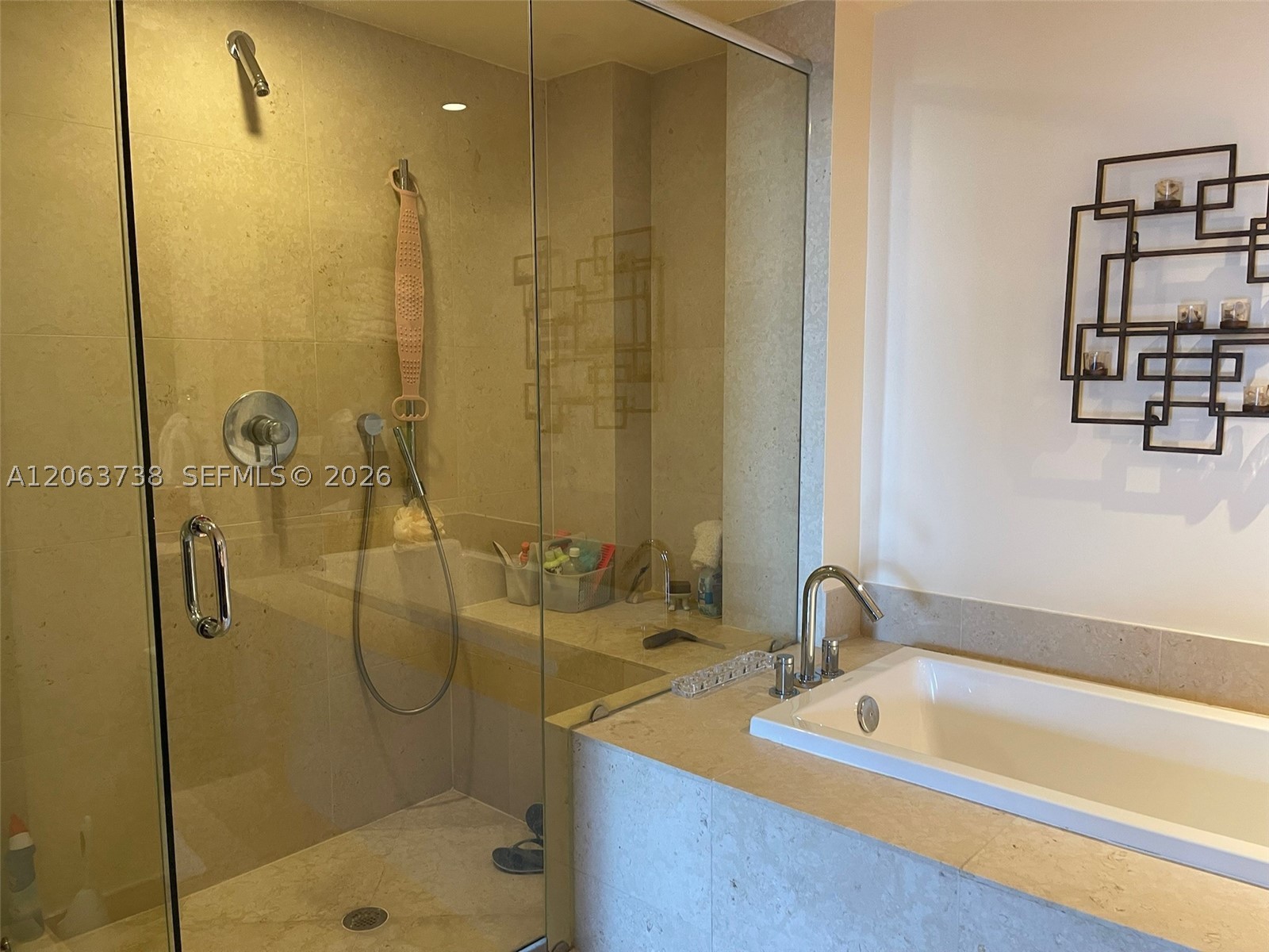 495 Brickell Ave 703 Property Photo 21