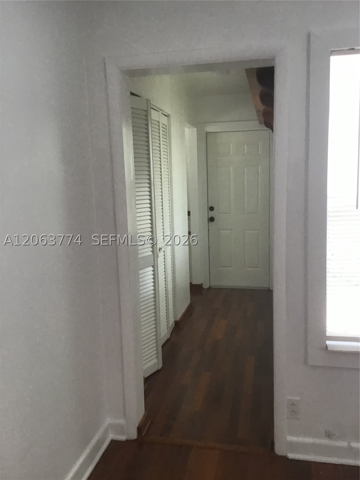 429 49th St Property Photo 14