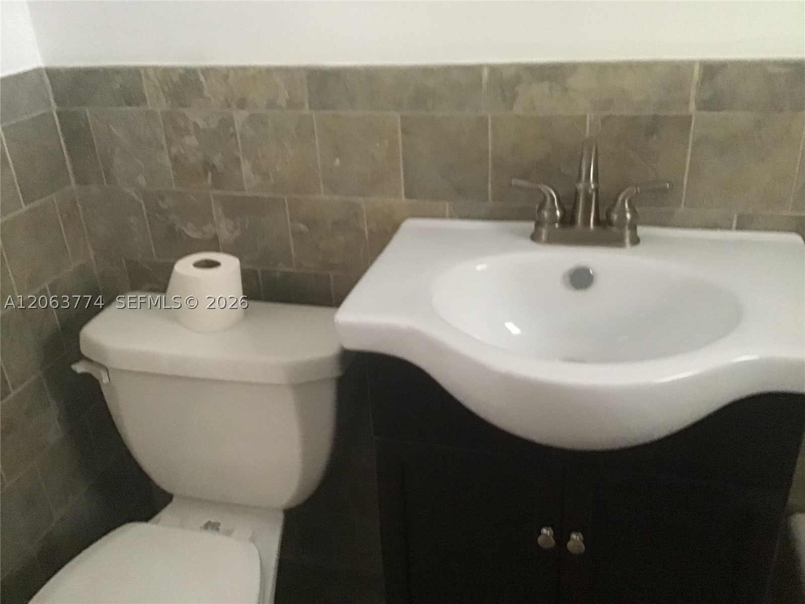 429 49th St Property Photo 24