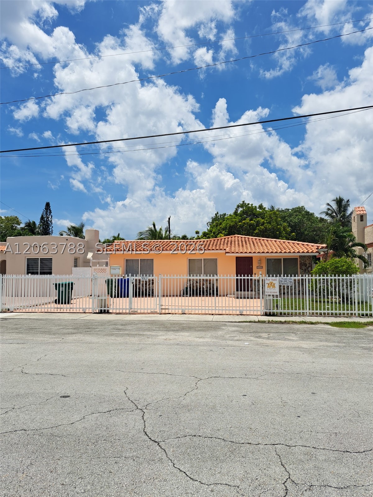 3062 SW 14th St Property Photo 1