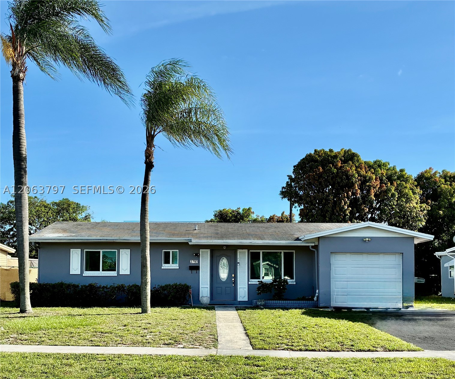 3790 NW 28th St - Property Photo 1