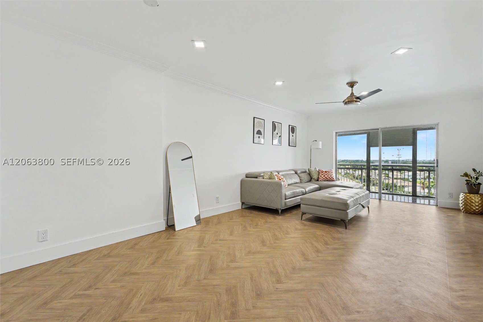4400 Hillcrest Dr 1005a Property Photo 5