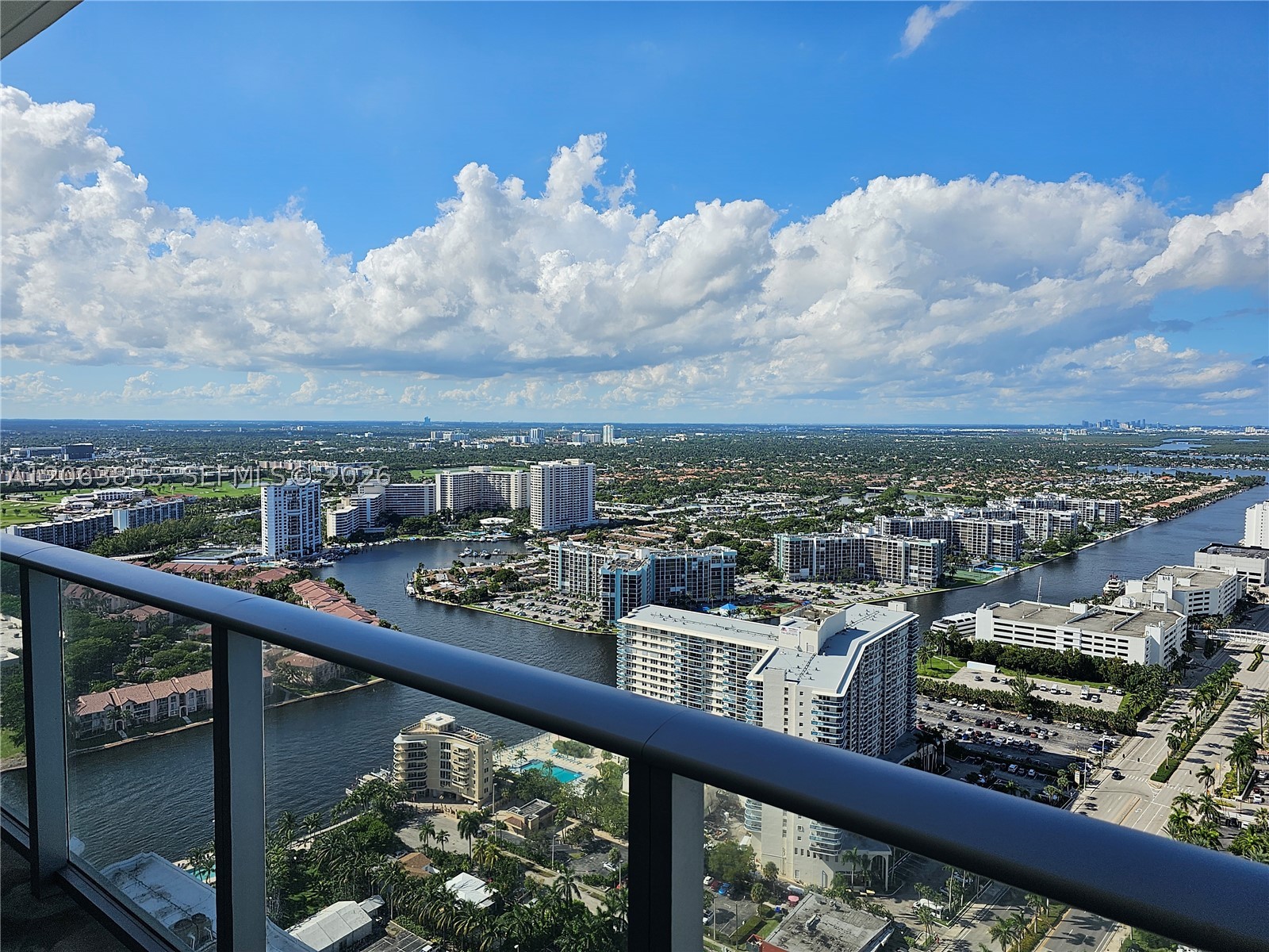 4111 S Ocean Dr 3608 Property Photo 19