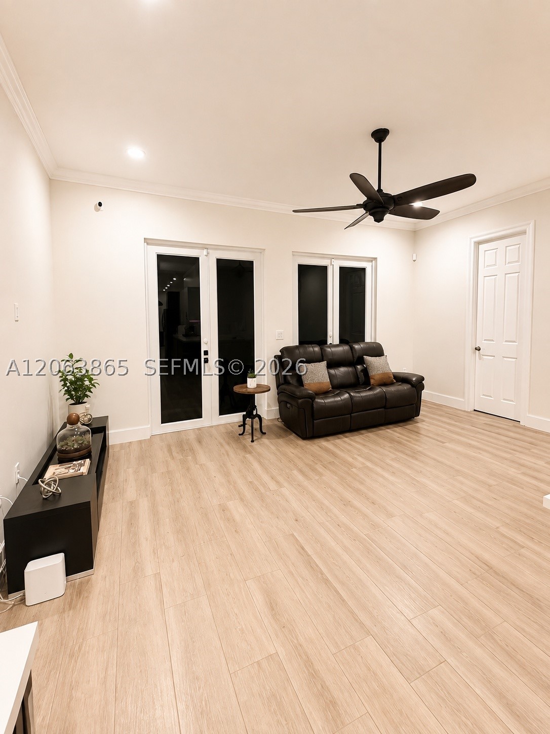 11845 Sw 3rd St Property Photo 6