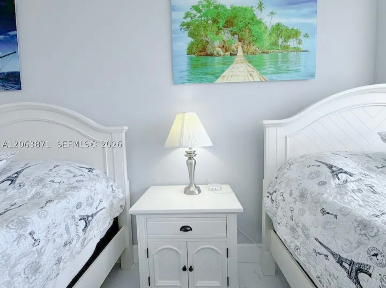 19201 Collins Ave 545 Property Photo 9
