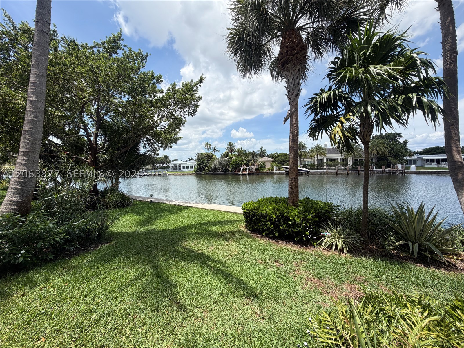1595 S Ocean Ln 182 Property Photo 1