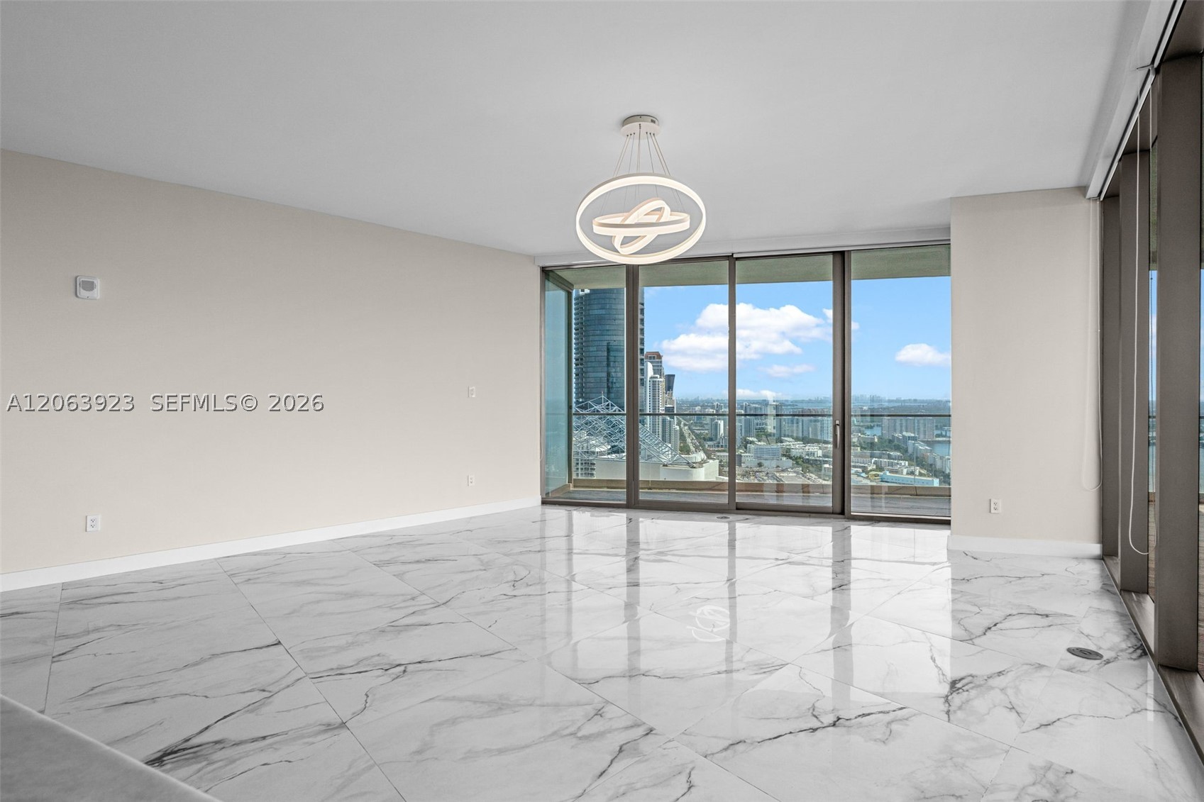 18975 Collins Ave 3605 Property Photo 5