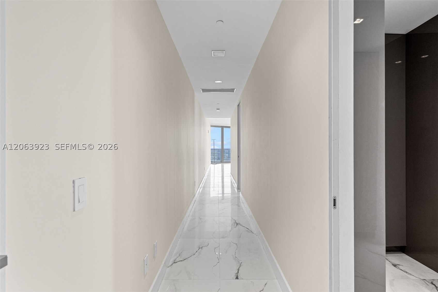 18975 Collins Ave 3605 Property Photo 12