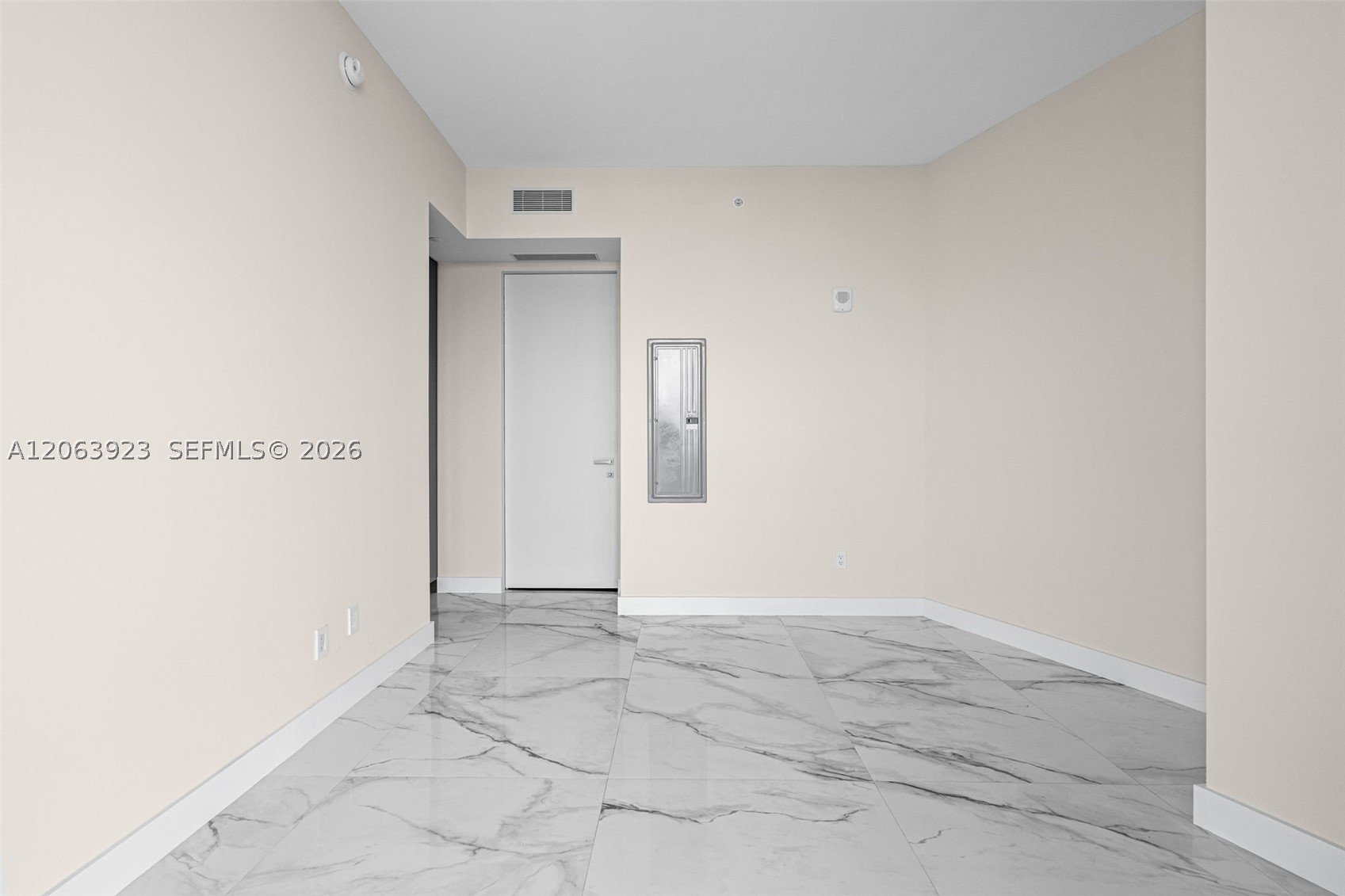 18975 Collins Ave 3605 Property Photo 23