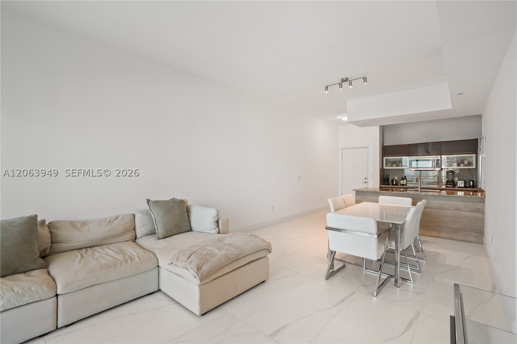950 Brickell Bay Dr 4101 Property Photo 10