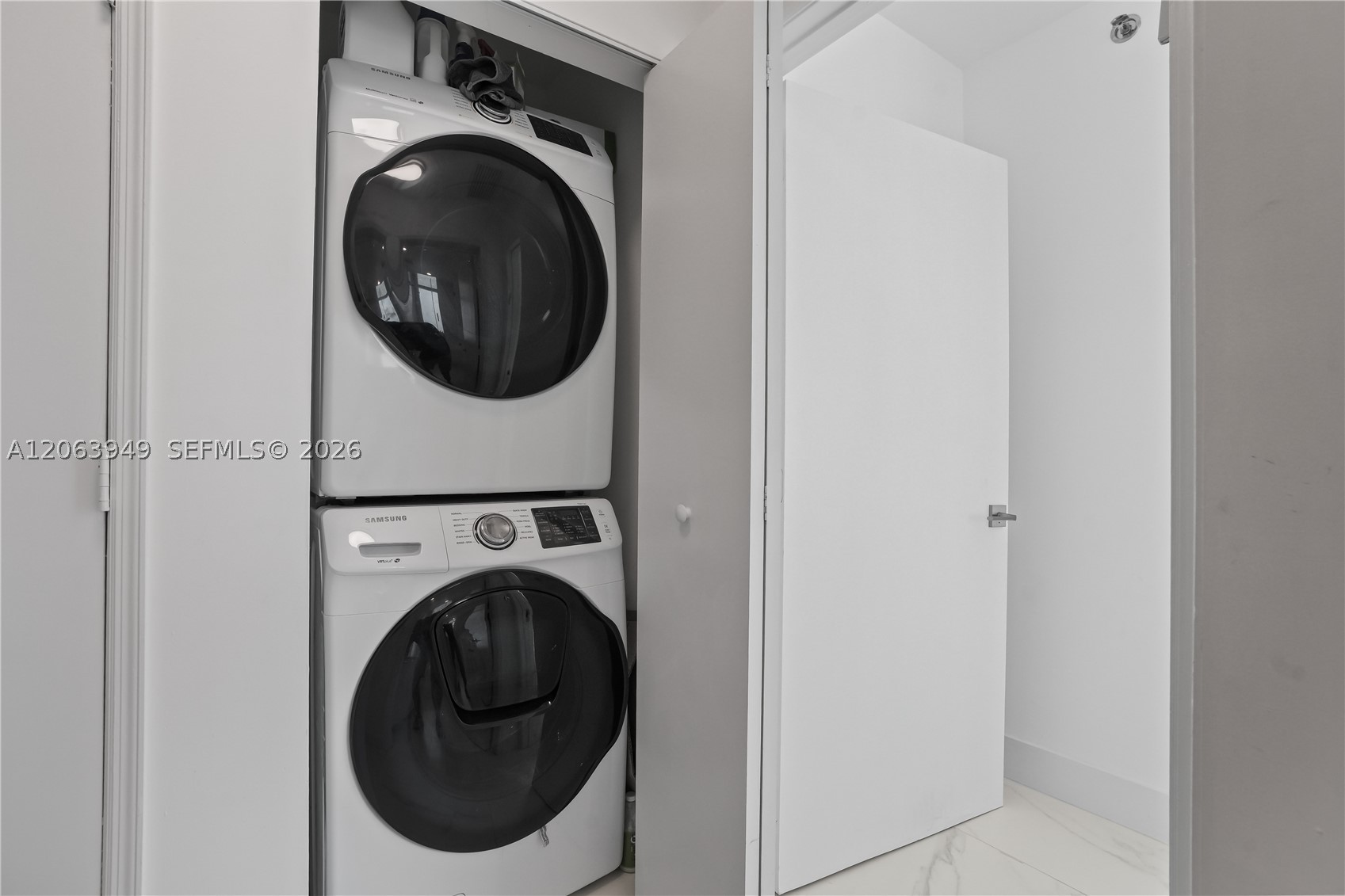 950 Brickell Bay Dr 4101 Property Photo 19