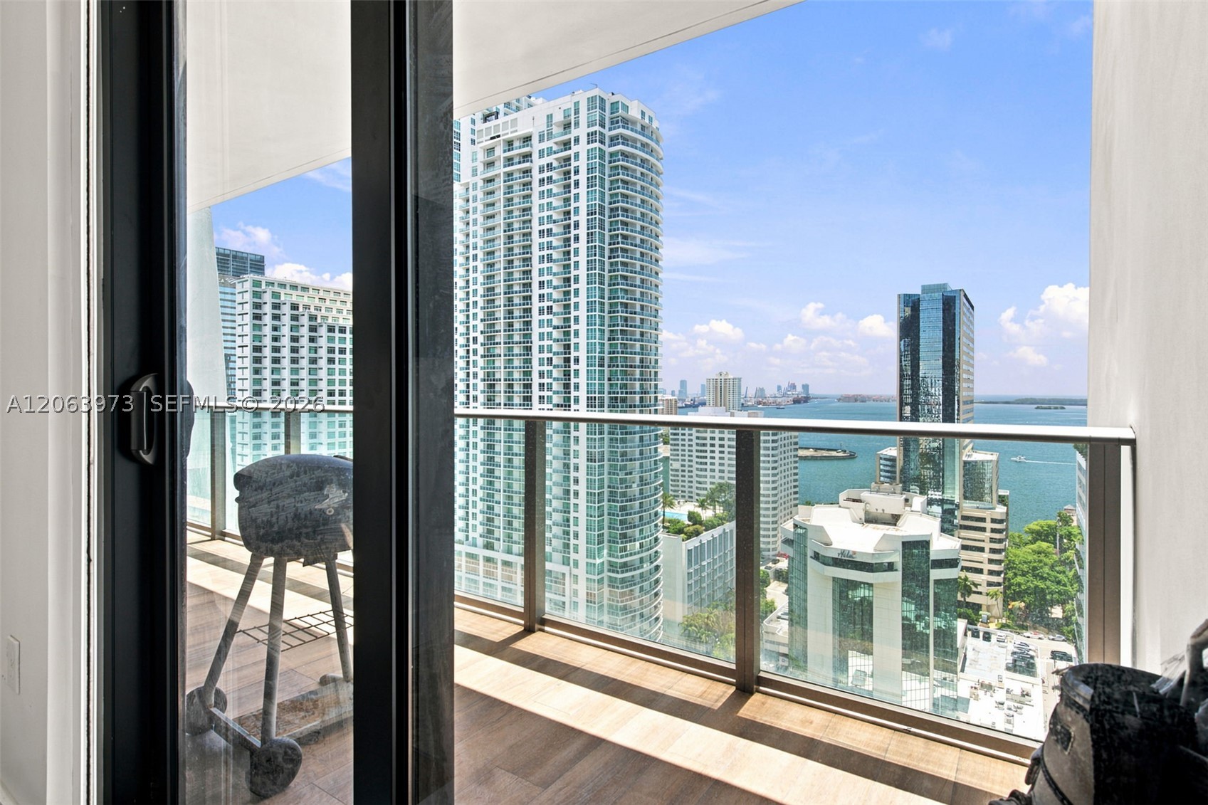 1010 Brickell Ave 2403 Property Photo 5
