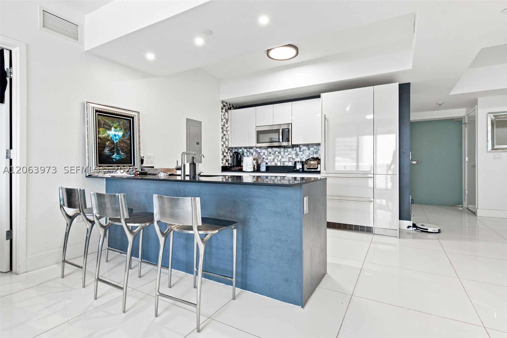 1010 Brickell Ave 2403 Property Photo 7