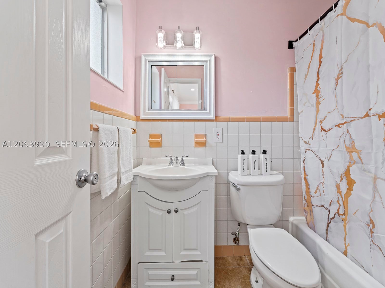 1761-1763 Ne 52nd St Property Photo 21