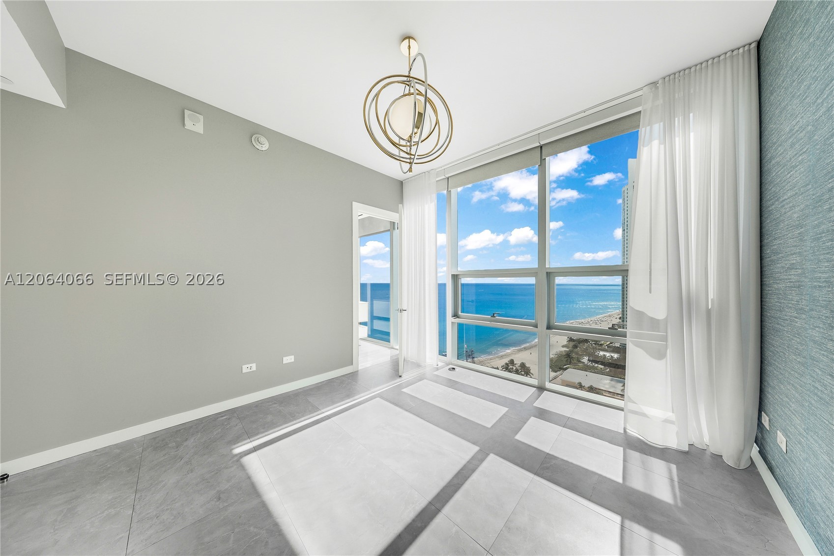 18501 Collins Ave 1804 Property Photo 18
