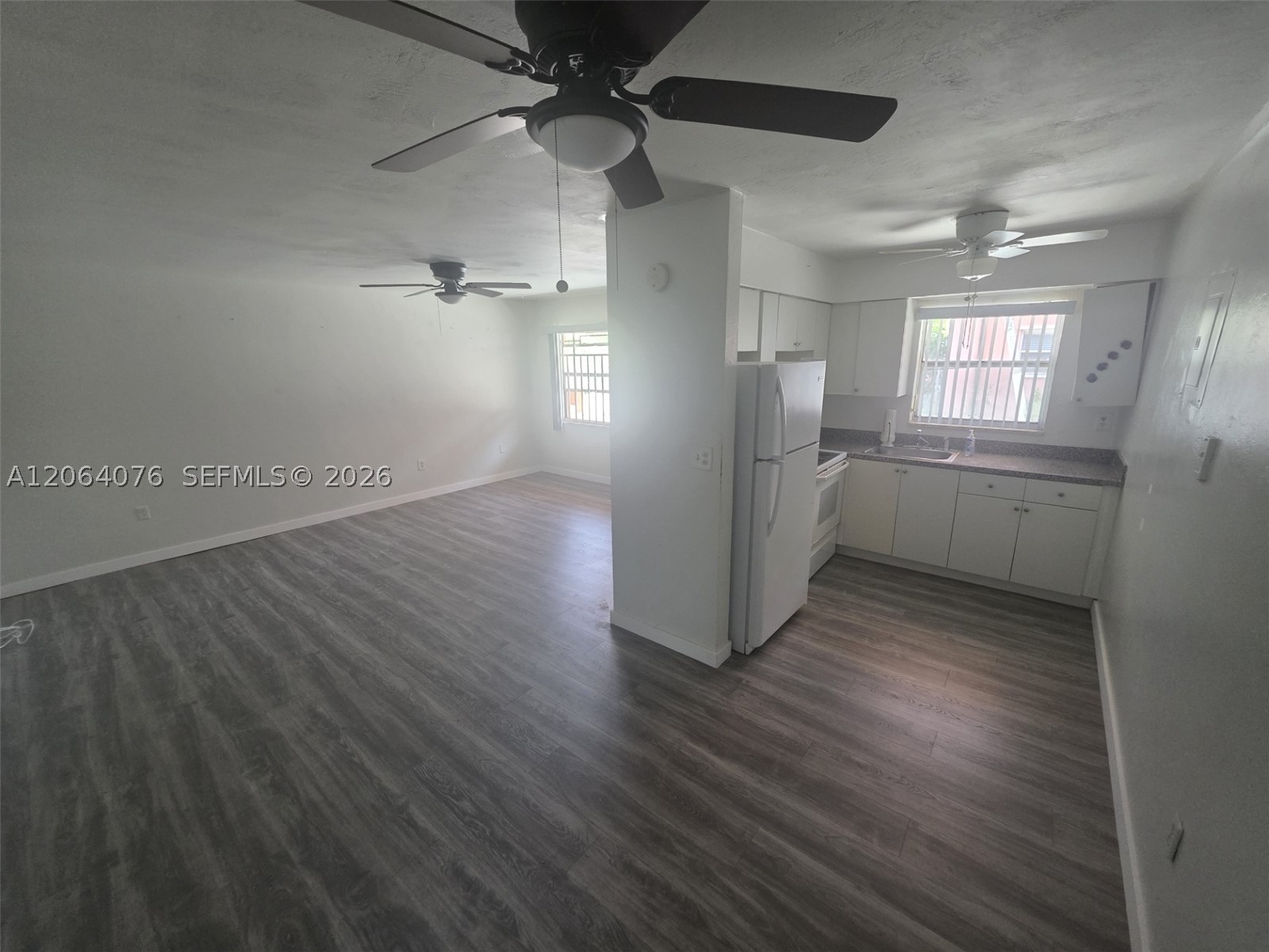 45 E 11th St 15 Property Photo 8