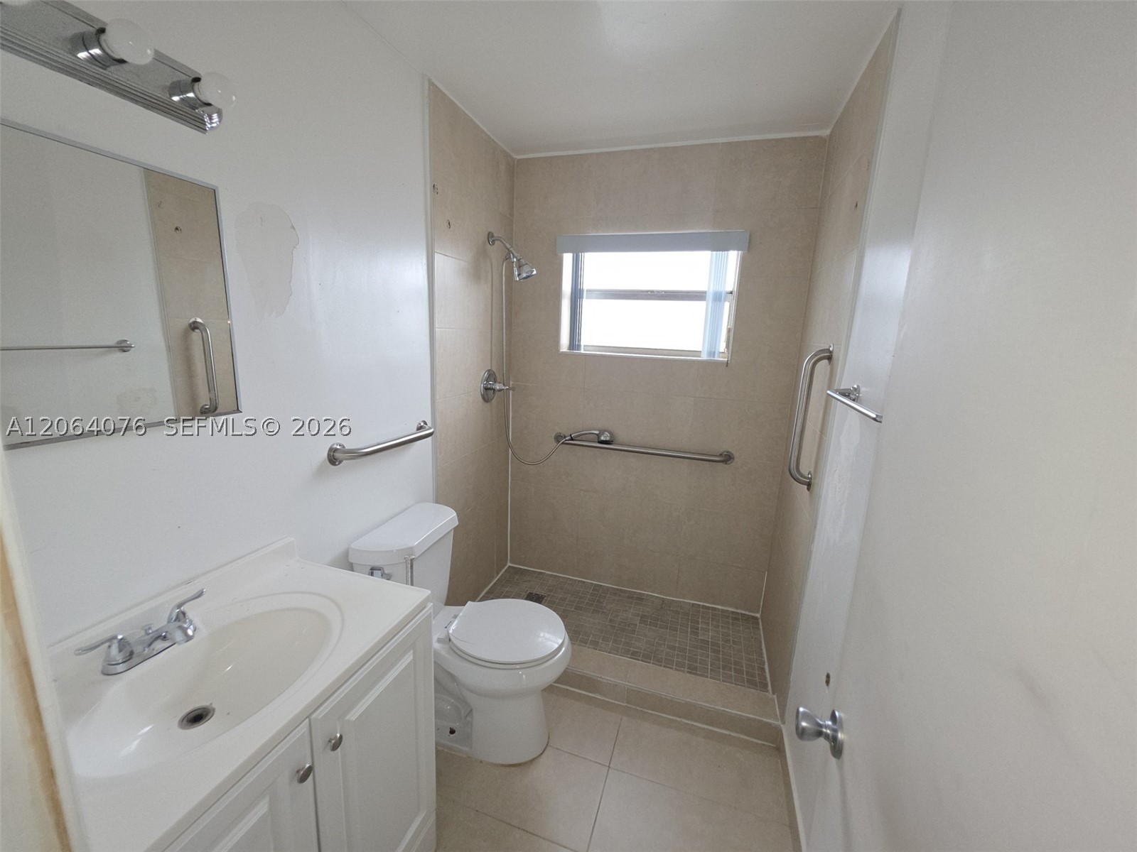 45 E 11th St 15 Property Photo 13