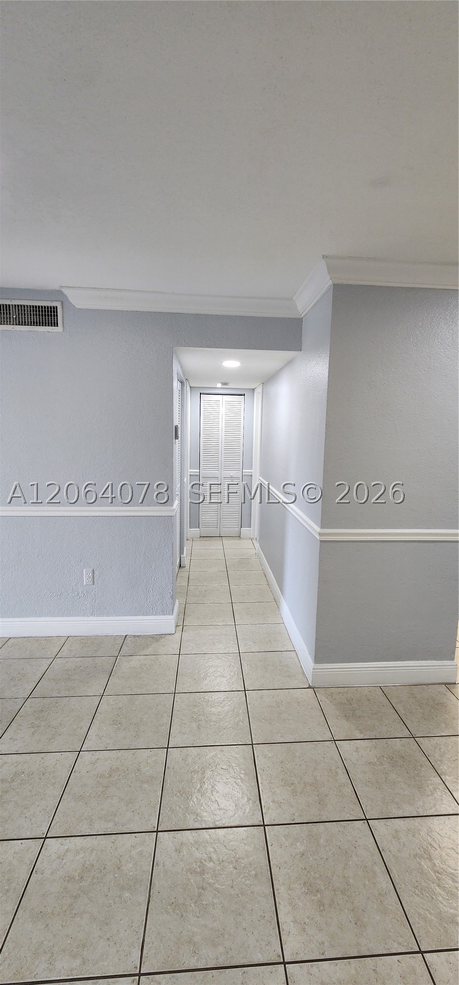 9405 Sw 76th St Y32 Property Photo 5