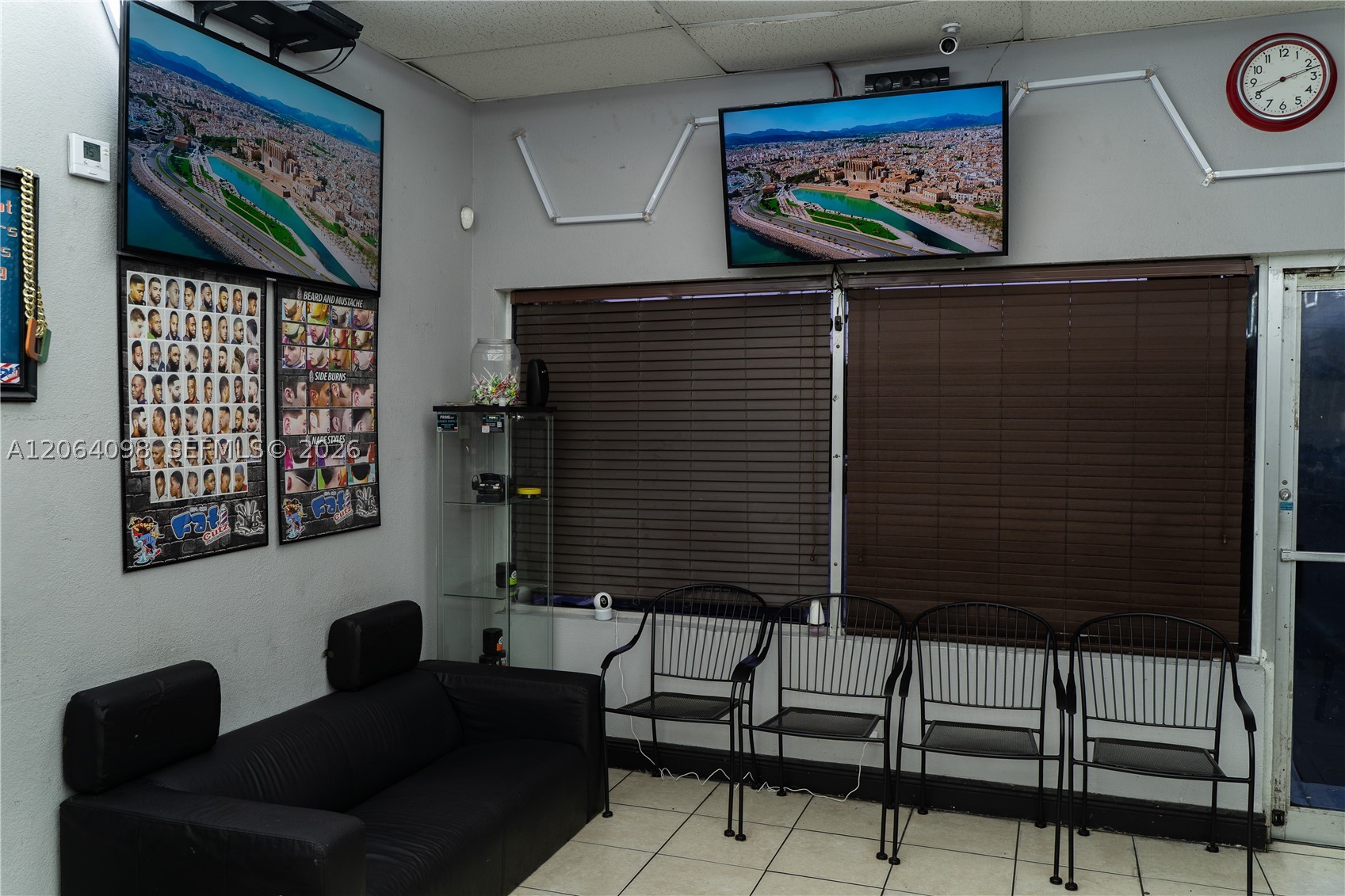 A12064098 Property Photo 12