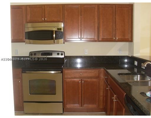 11501 NW 89th St 105 Property Photo 1