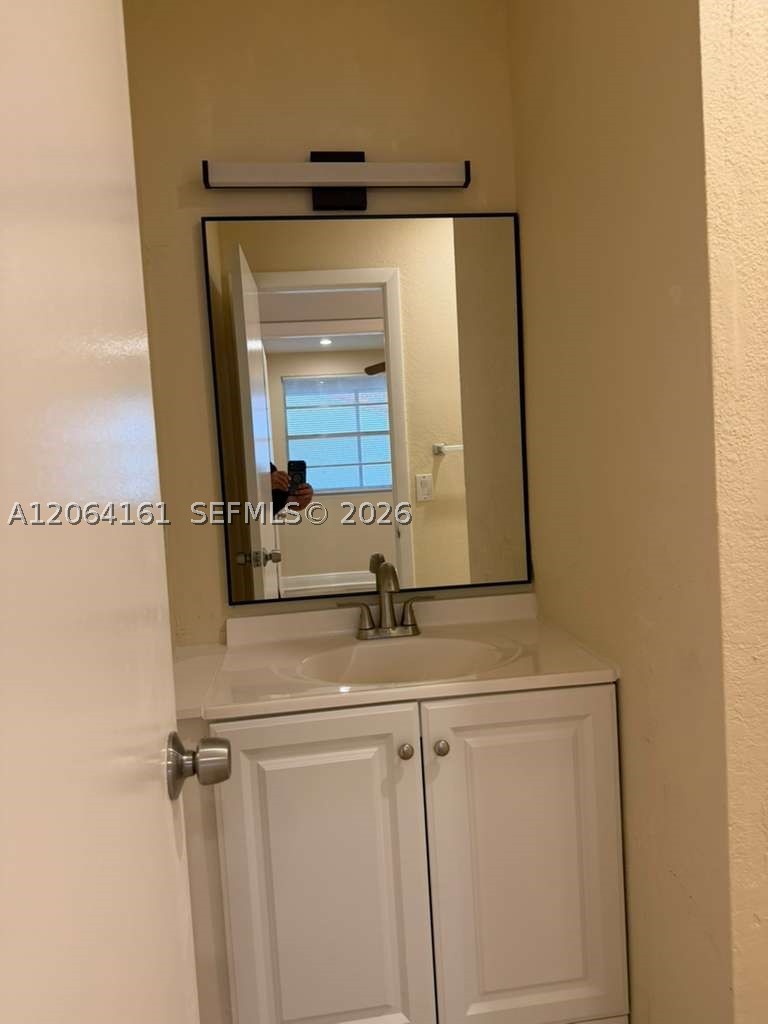 1247 Sw 46th Ave 1306 Property Photo 16