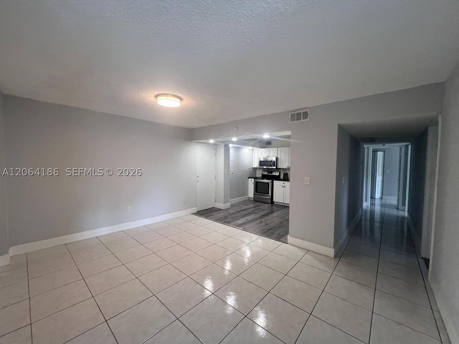 6861 Sw 147th Ave 3b Property Photo 2