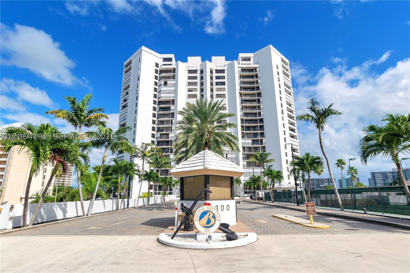 300 Three Islands Blvd 406 Property Photo 18