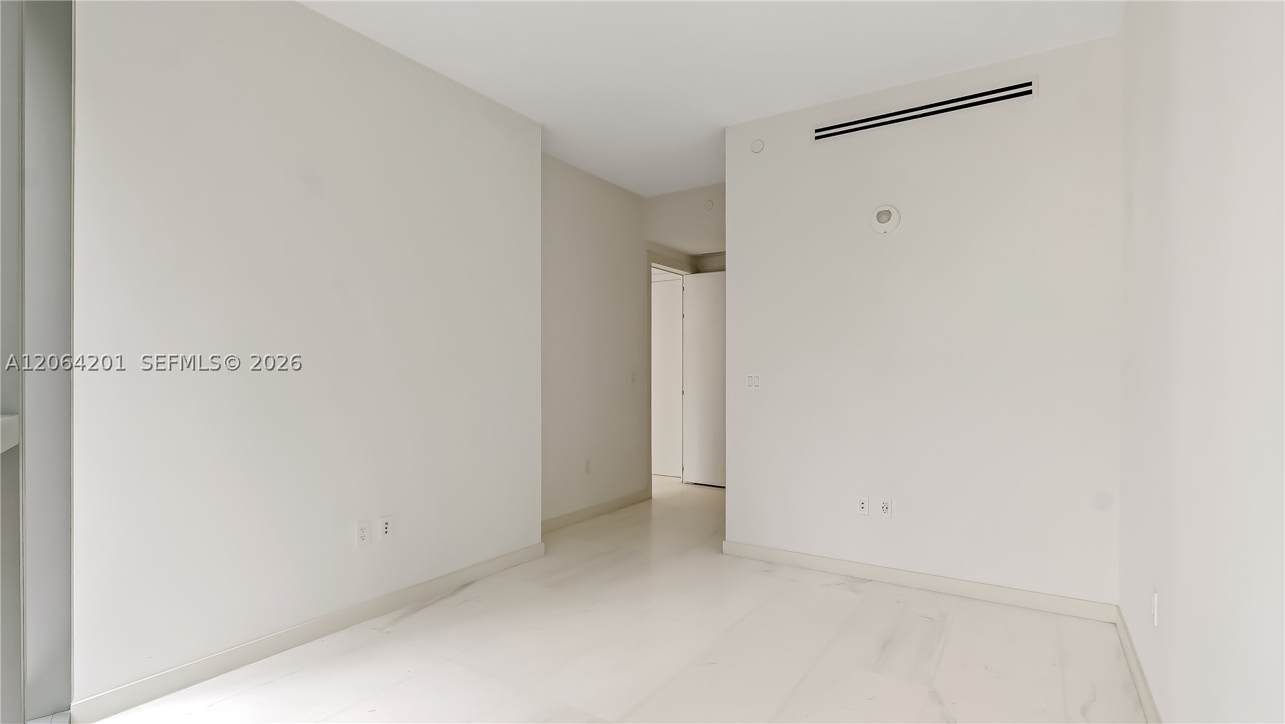 300 Biscayne Boulevard Way 1106e Property Photo 11