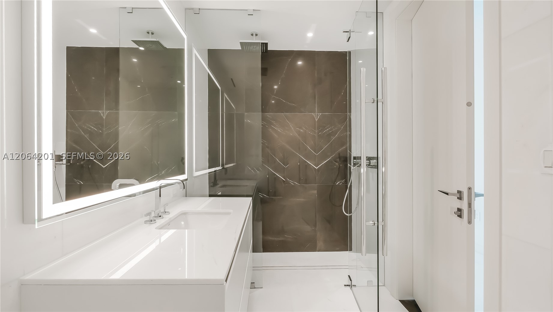 300 Biscayne Boulevard Way 1106e Property Photo 15