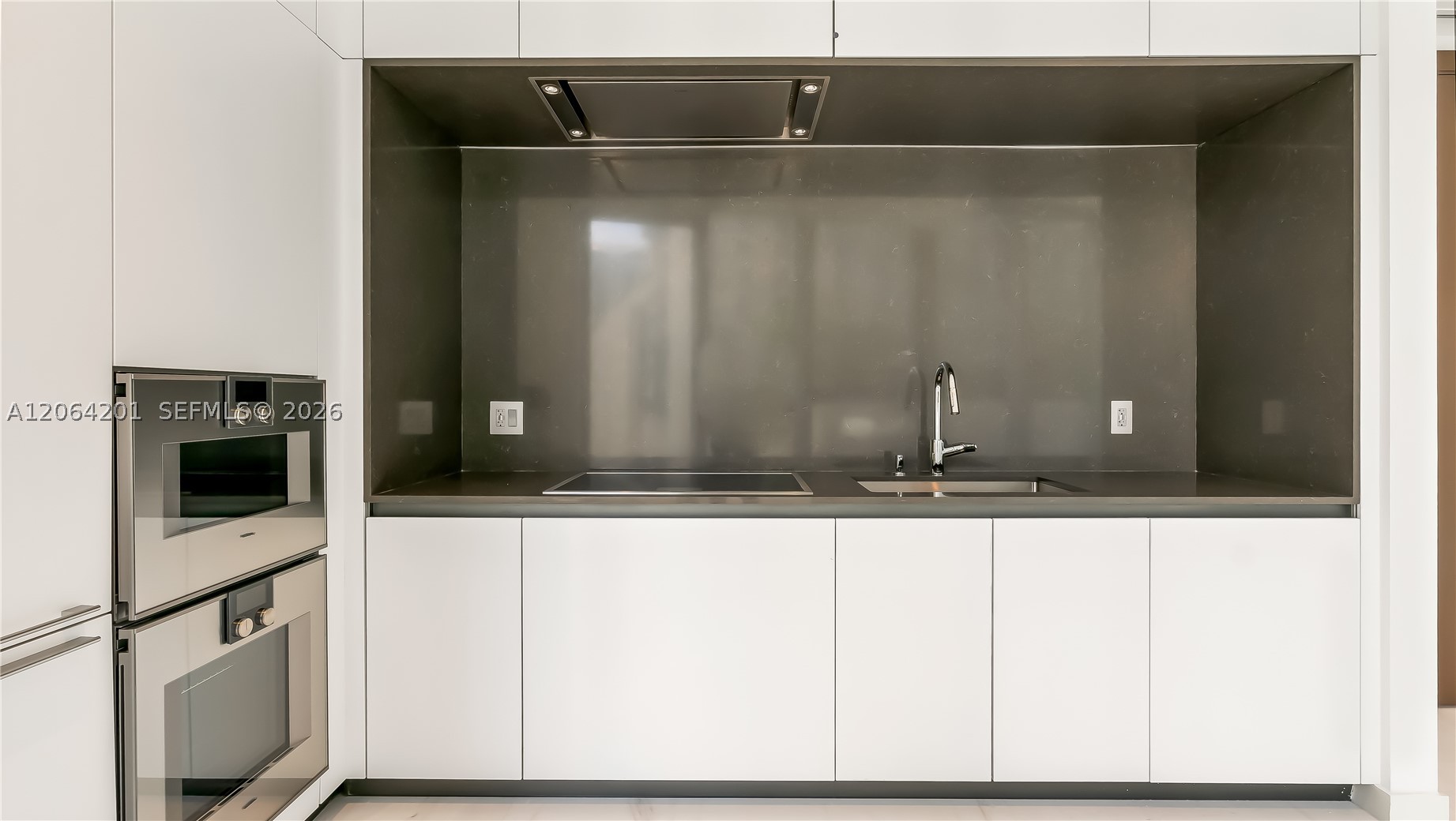 300 Biscayne Boulevard Way 1106e Property Photo 25