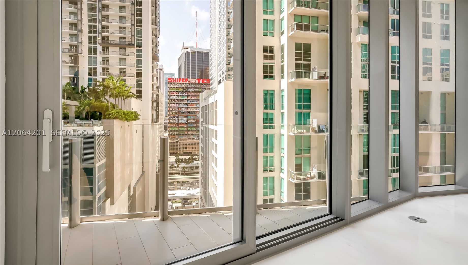 300 Biscayne Boulevard Way 1106e Property Photo 35