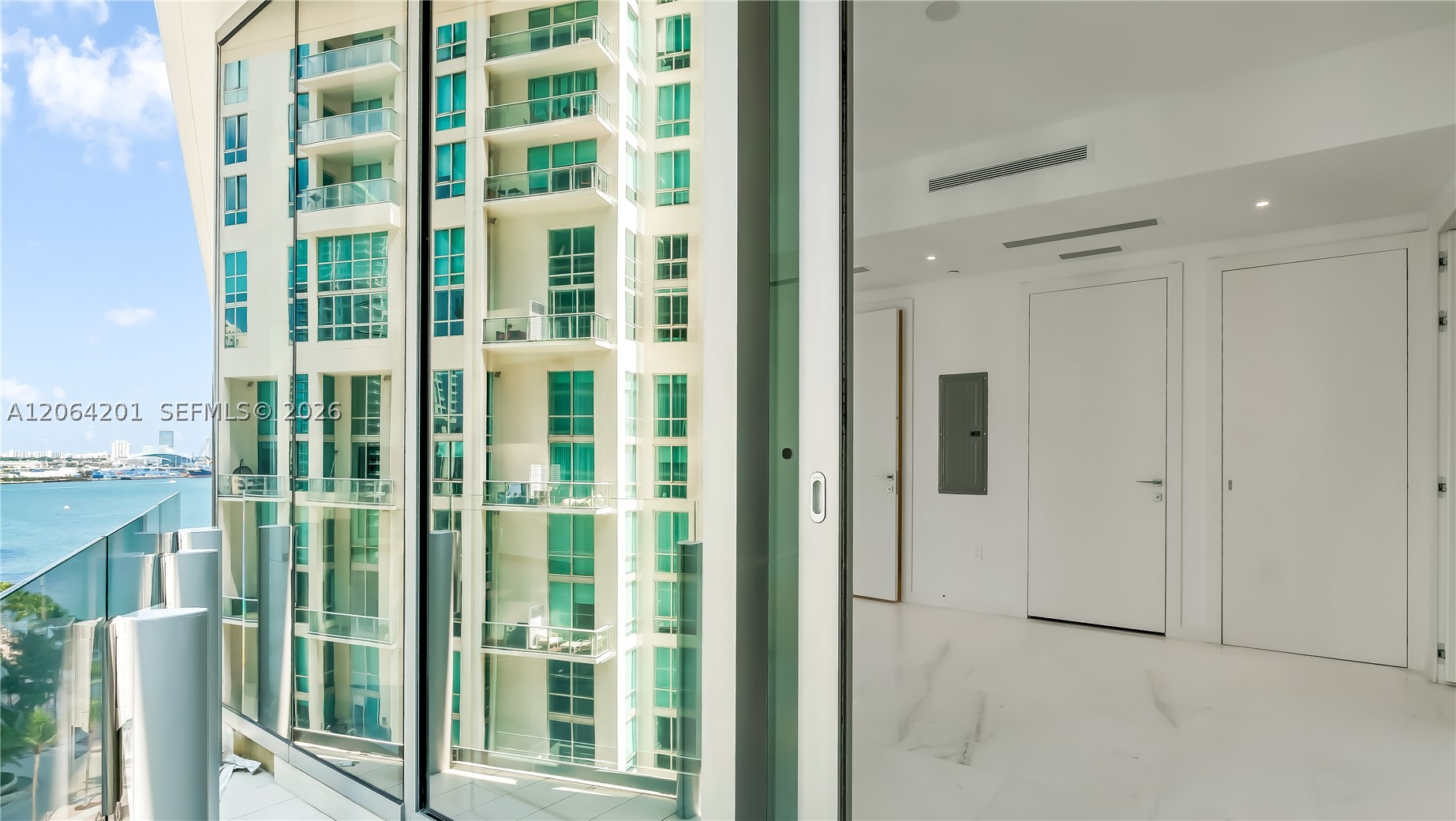300 Biscayne Boulevard Way 1106e Property Photo 36