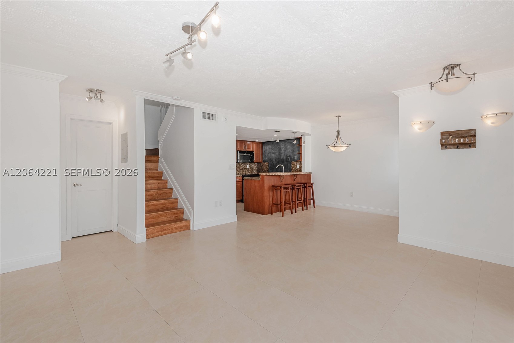 4520 Sw 68th Ct Cir 25-5 Property Photo 2