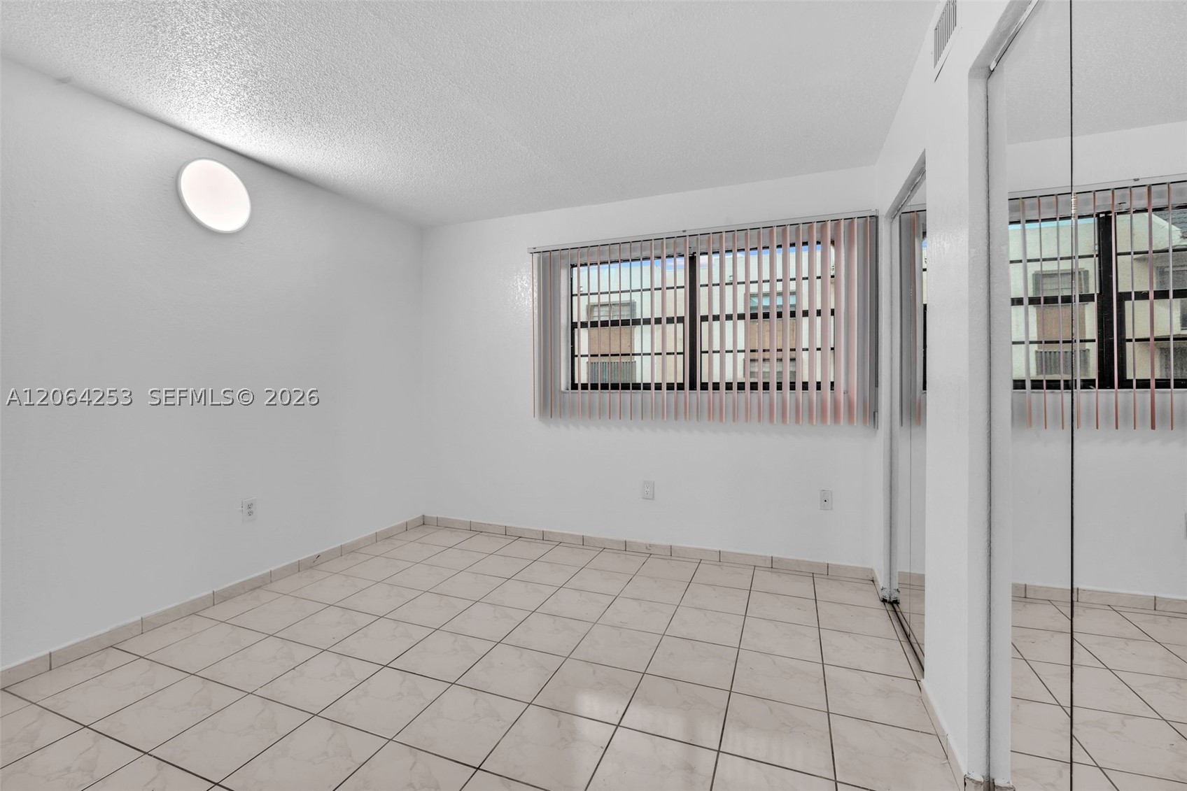 5249 Nw 7th St 416 Property Photo 4